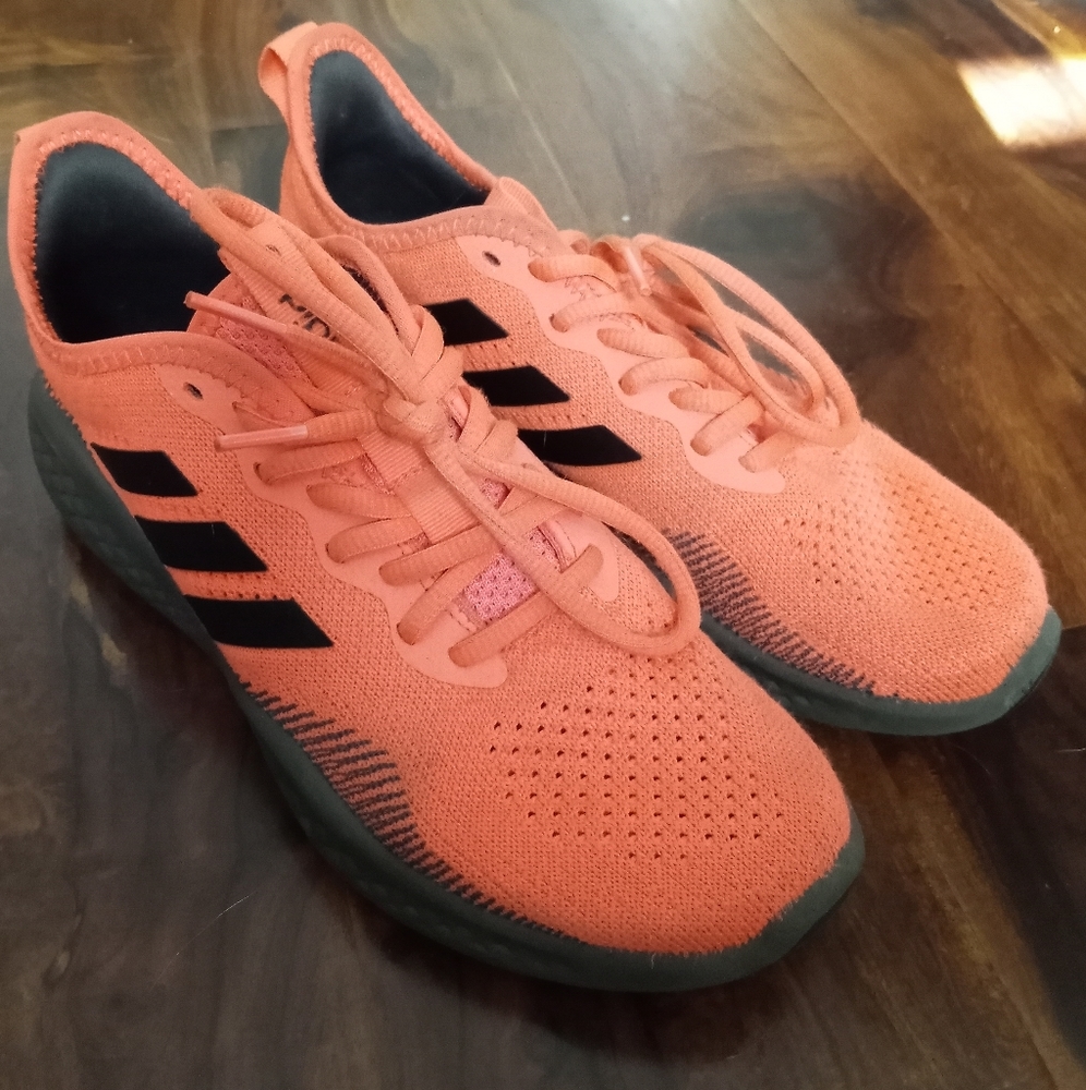 Barely worn Adidas shoes